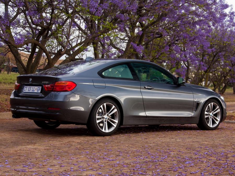  BMW 428i Coupe Sport Line 2013 года  (ZA) (фото 15 из 17)